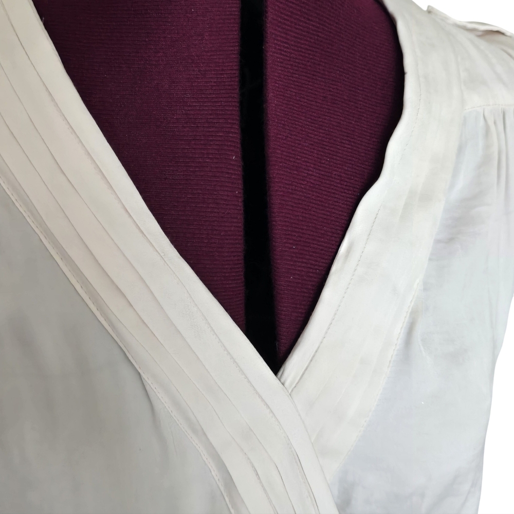 NWT Rachel Roy Cream Sleeveless V-neck Draped Blouse Size S Business Casual Chic - Picture 11 of 12